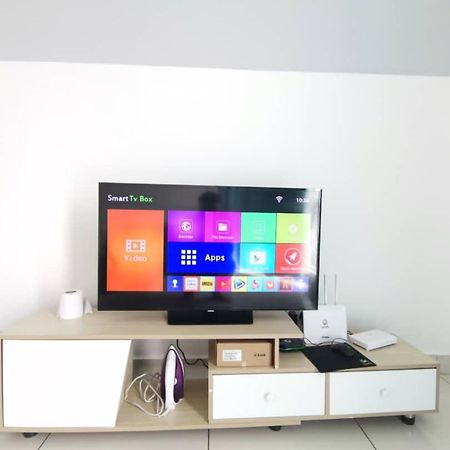 Homestay Kuala Lumpur ; Terminal Tbs ; Bukit Jalil Esterno foto