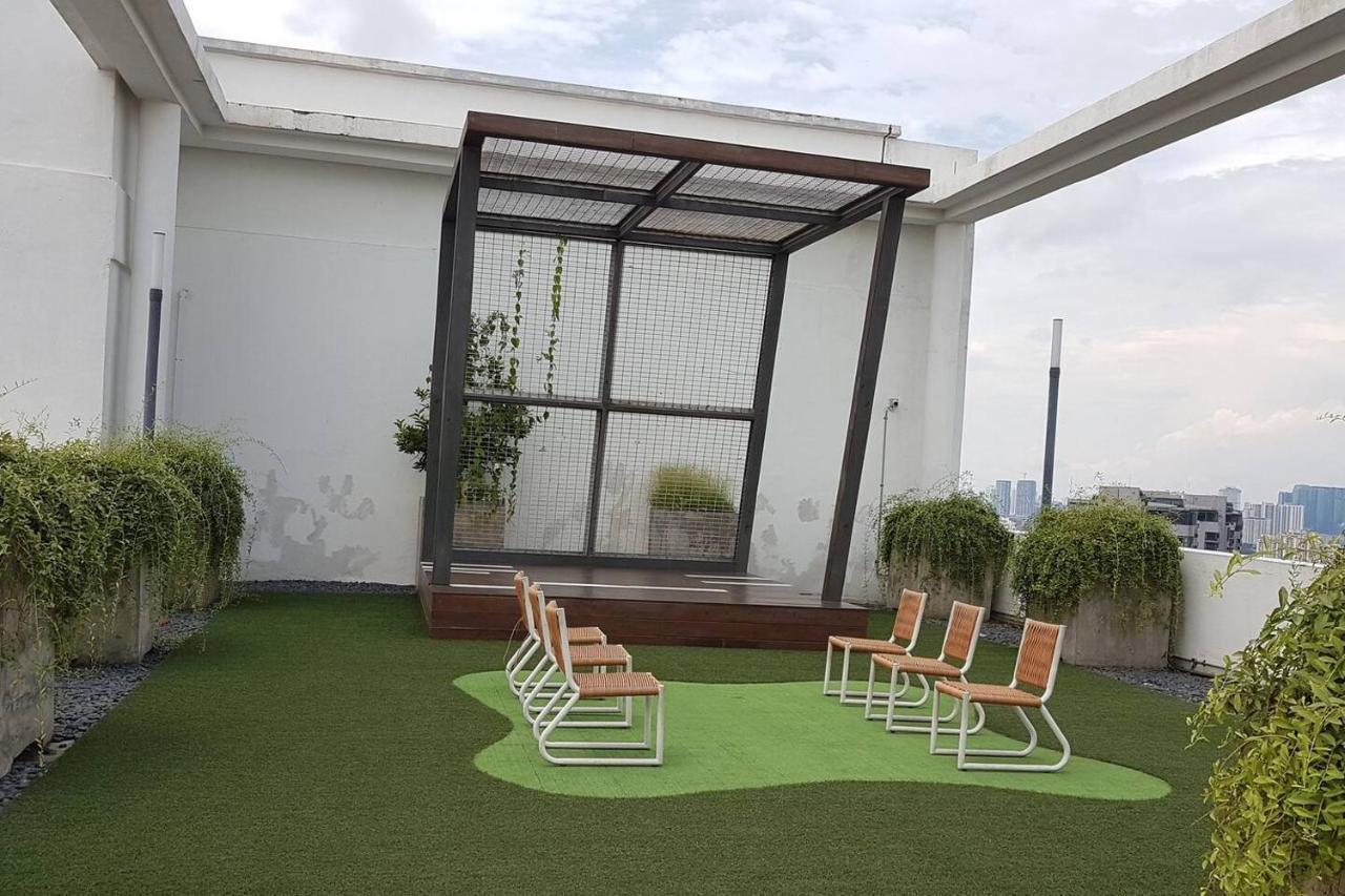 Homestay Kuala Lumpur ; Terminal Tbs ; Bukit Jalil Esterno foto